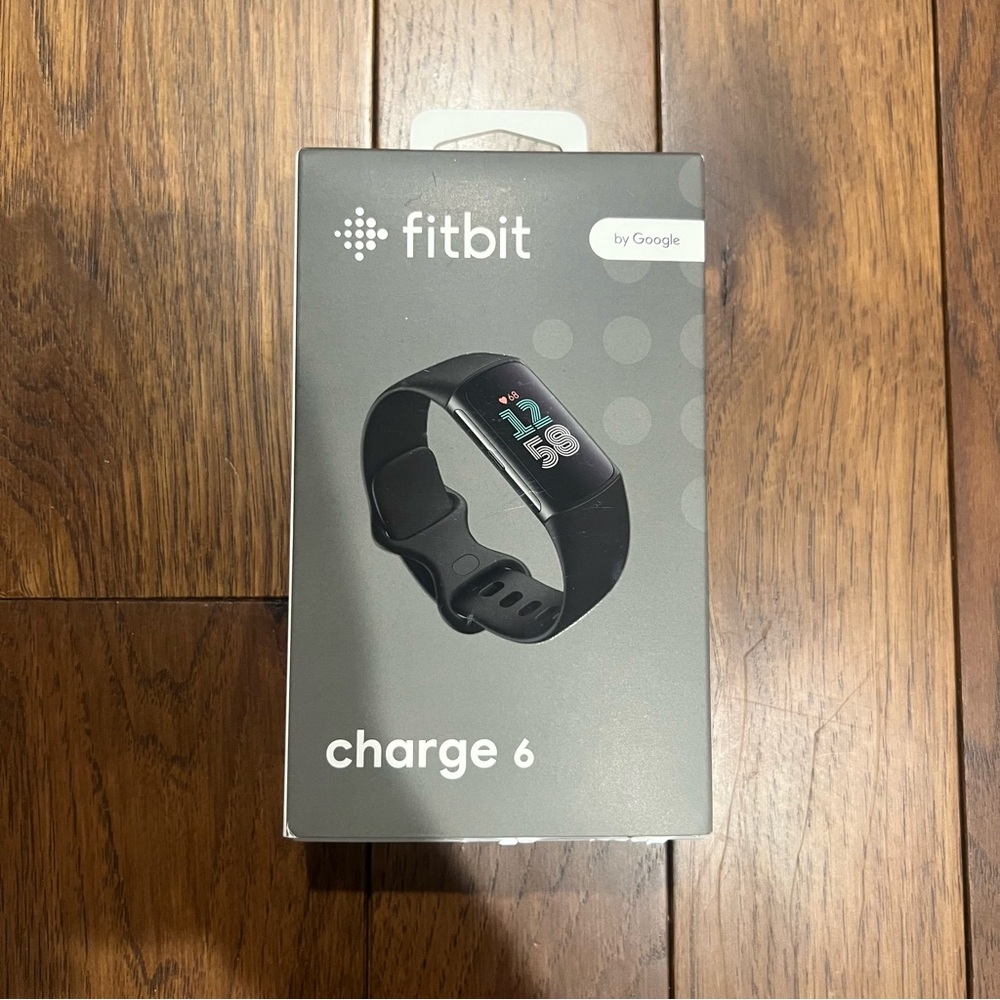Brand New Black Fitbit Charge 6 Smart Fitness Tracker